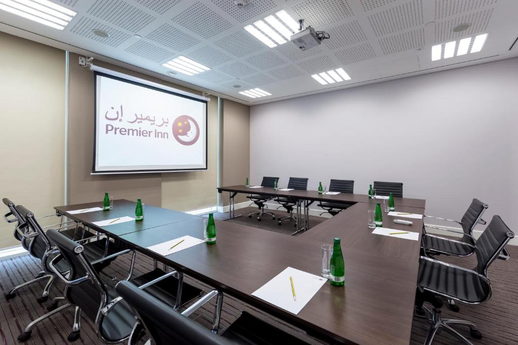 هتل 3 ستاره Premier Inn Doha