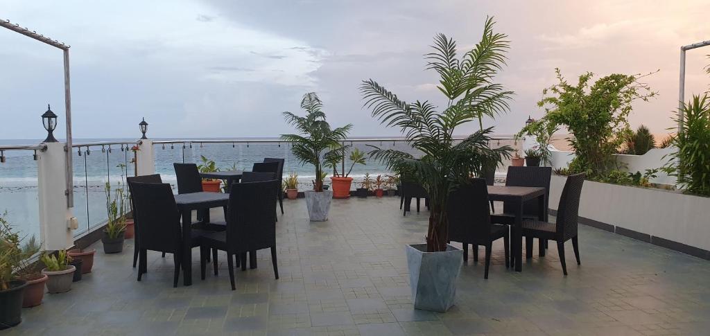 هتل 3 ستاره huvan beach