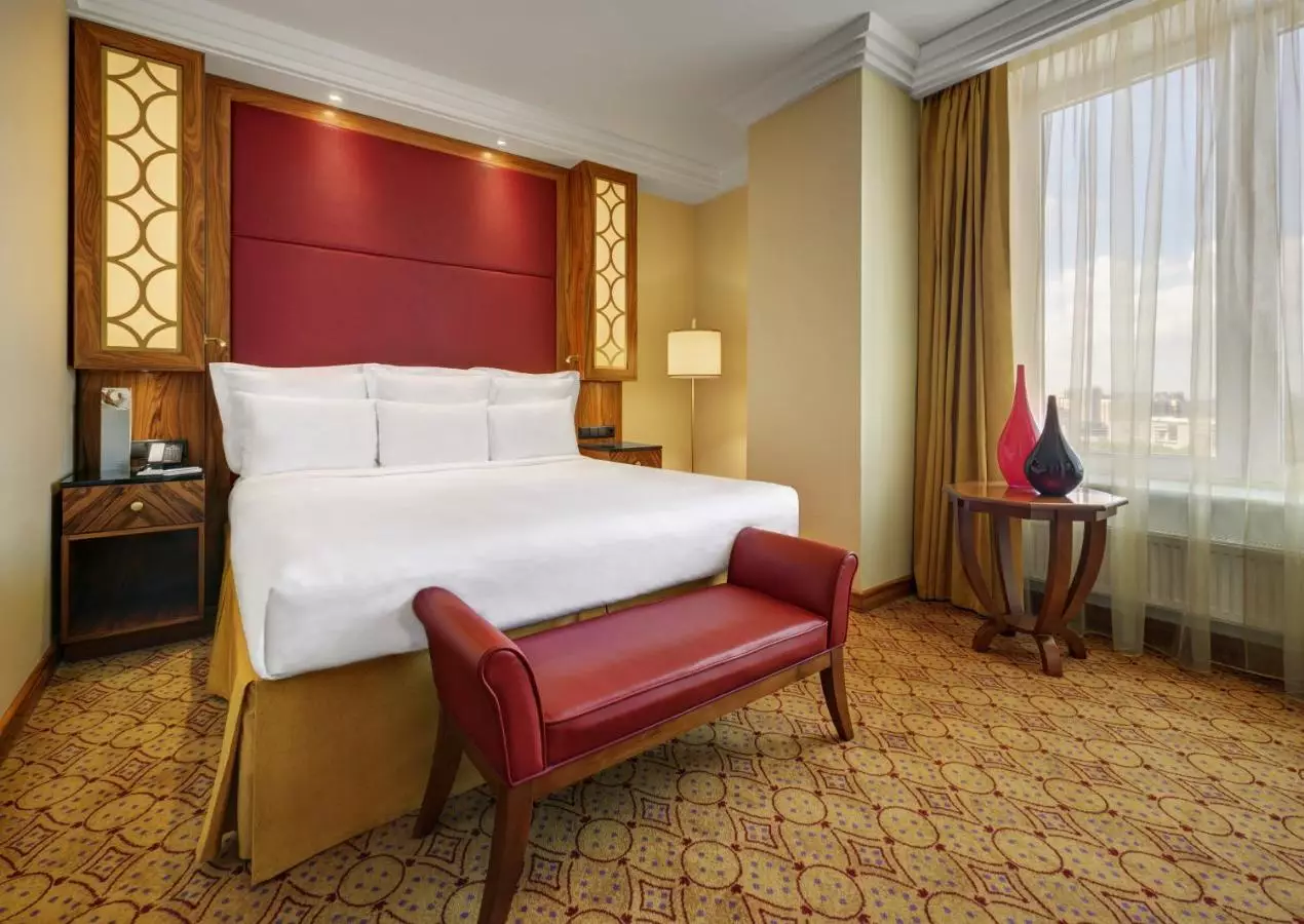 RENAISSANCE MOSCOW ROOM