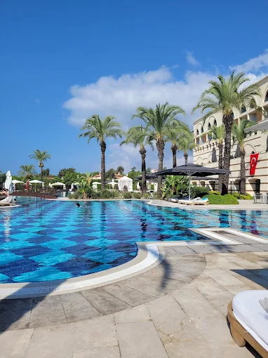 هتل Kaya Palazzo Golf Resort