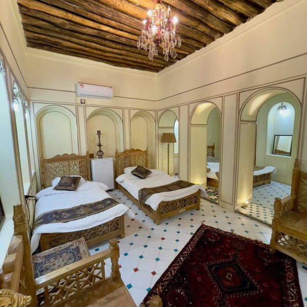 هتل سنتی عمارت جهانشاهی دفتر خدمات مسافرتی و پردشگری پیوند ستارگان دیان dian starlink (15)