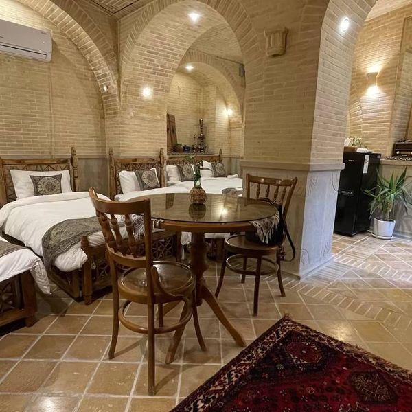 هتل سنتی عمارت جهانشاهی دفتر خدمات مسافرتی و پردشگری پیوند ستارگان دیان dian starlink (26)