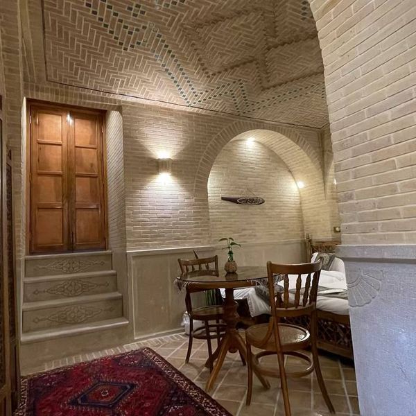 هتل سنتی عمارت جهانشاهی دفتر خدمات مسافرتی و پردشگری پیوند ستارگان دیان dian starlink (30)