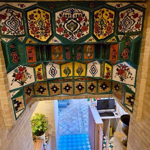 هتل سنتی عمارت جهانشاهی دفتر خدمات مسافرتی و پردشگری پیوند ستارگان دیان dian starlink (6)